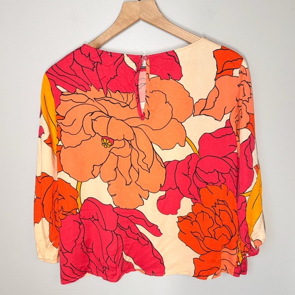 Sisley Italy Women’s Tropical Floral Viscose Orange Pink Split Hem Blouse Sz S - Picture 3 of 10